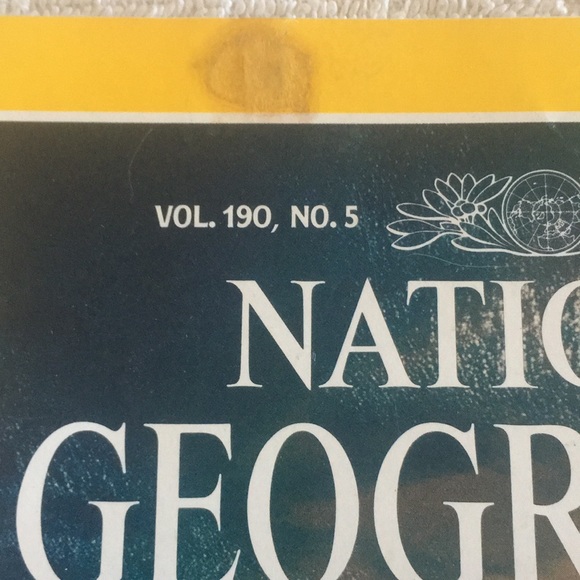 National Geographic Vol. 190 No. 5 November 1996 - Picture 4 of 14